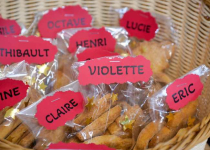 Image Marché de Noël - Décembre 2024