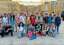 Image Les élèves de Sixième au château de Versailles - Septembre 2024
